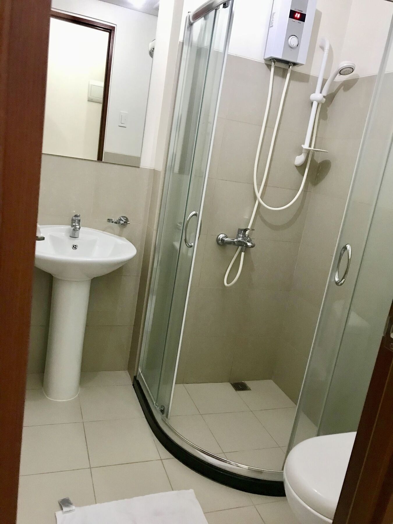 The Beacon Serviced Residences Makati City Exteriér fotografie